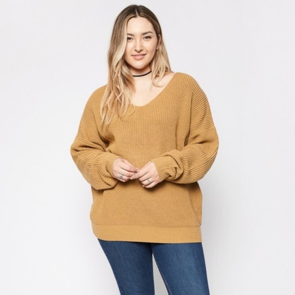 1 LEFT Plus Camel Twist-Back Sweater - Picture 2 of 3